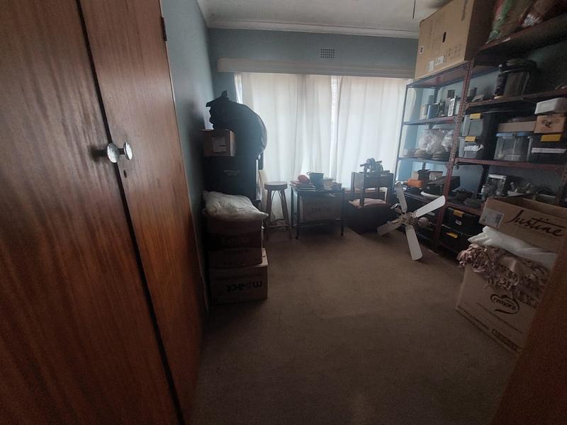 4 Bedroom Property for Sale in Helikonpark Gauteng