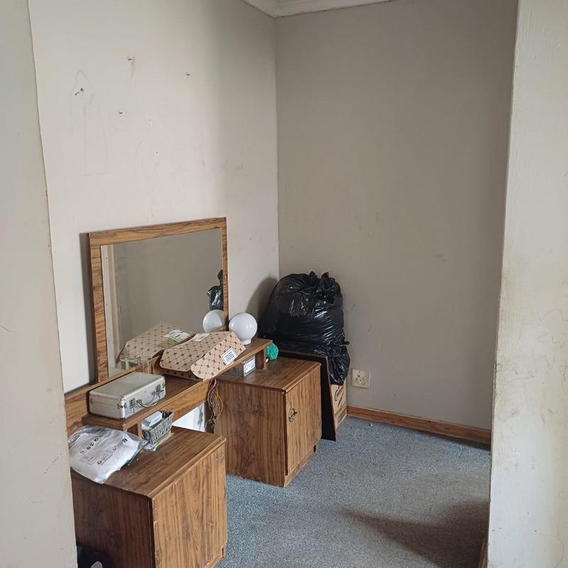 4 Bedroom Property for Sale in Helikonpark Gauteng