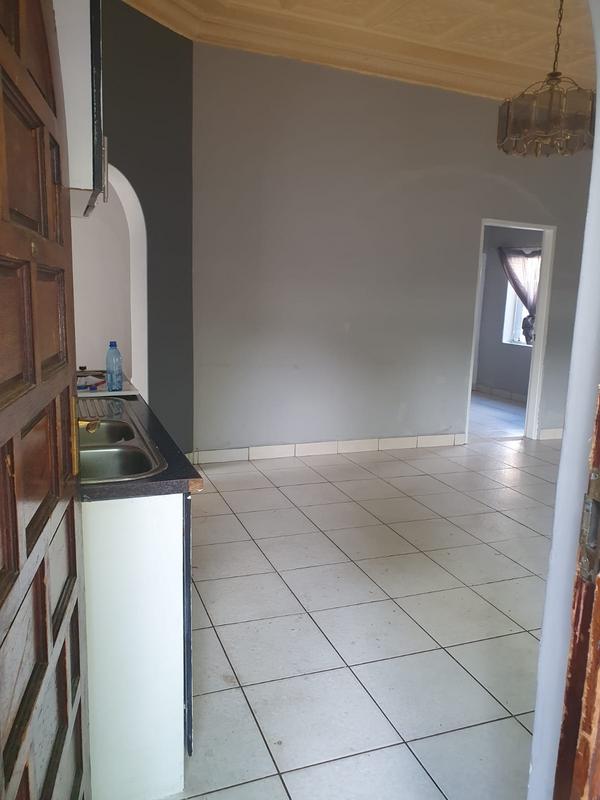 To Let 2 Bedroom Property for Rent in Kensington Gauteng