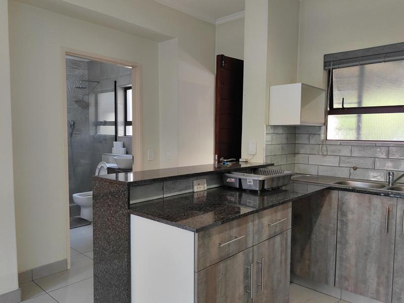 To Let 1 Bedroom Property for Rent in Sunninghill Gauteng