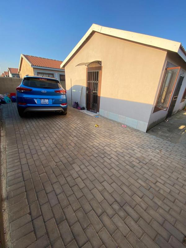 2 Bedroom Property for Sale in Palm Ridge Gauteng