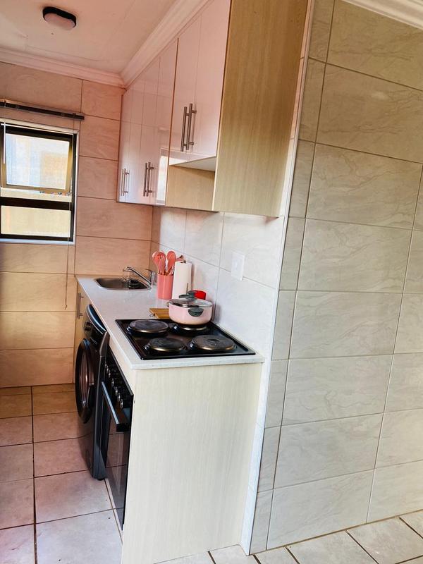 2 Bedroom Property for Sale in Palm Ridge Gauteng