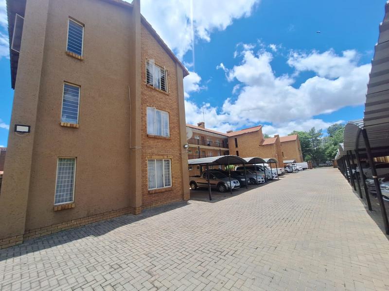 2 Bedroom Property for Sale in Pretoria North Gauteng