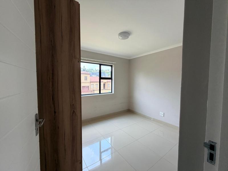 To Let 2 Bedroom Property for Rent in Erasmia Gauteng