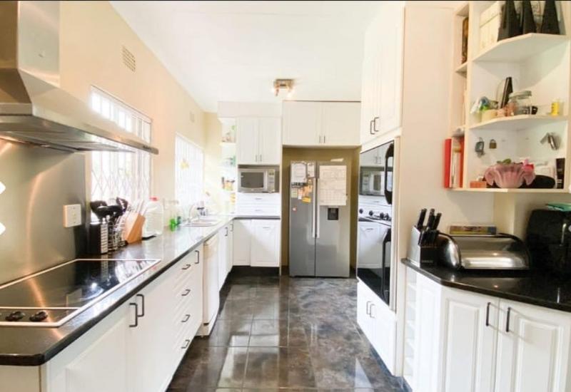 To Let 4 Bedroom Property for Rent in Eden Glen Gauteng