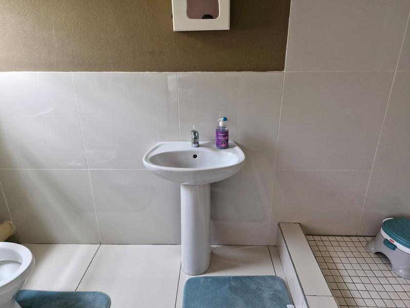 To Let 3 Bedroom Property for Rent in Terenure Gauteng