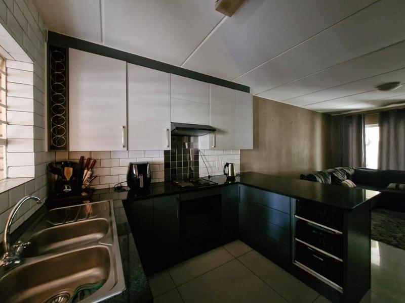 To Let 3 Bedroom Property for Rent in Terenure Gauteng