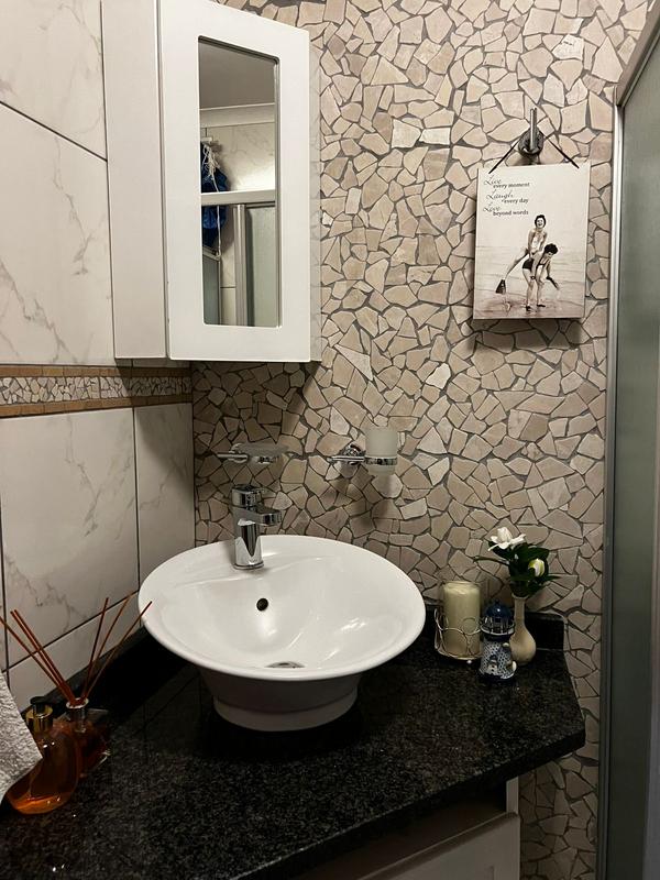 1 Bedroom Property for Sale in Monument Park Gauteng