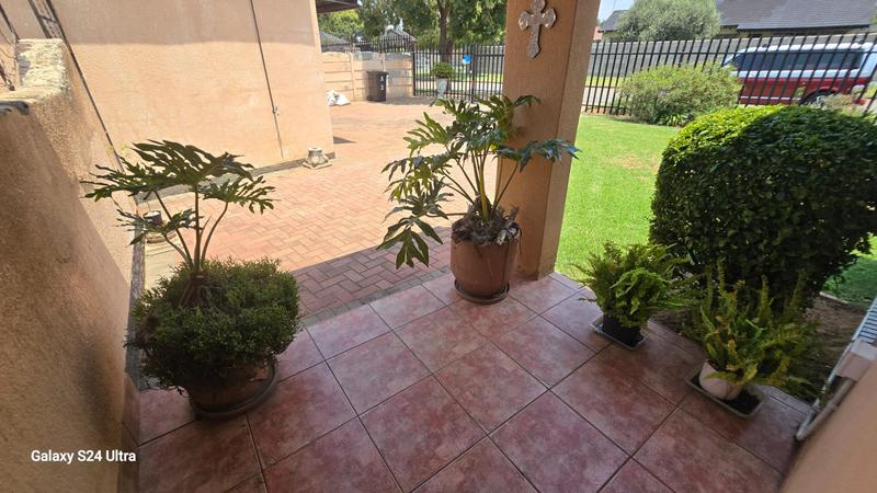 To Let 3 Bedroom Property for Rent in Elspark Gauteng