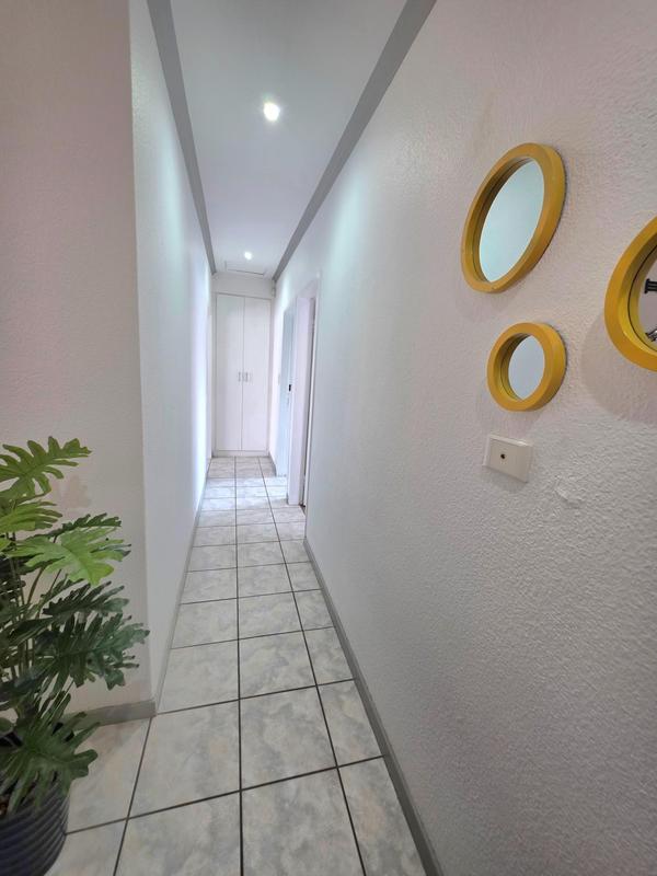 2 Bedroom Property for Sale in Beyers Park Gauteng