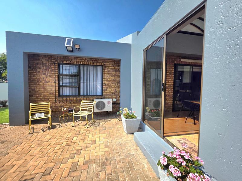 2 Bedroom Property for Sale in Beyers Park Gauteng