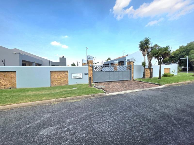 2 Bedroom Property for Sale in Beyers Park Gauteng