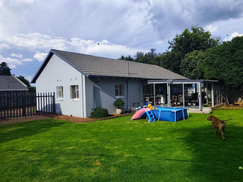 3 Bedroom Property for Sale in Edelweiss Gauteng