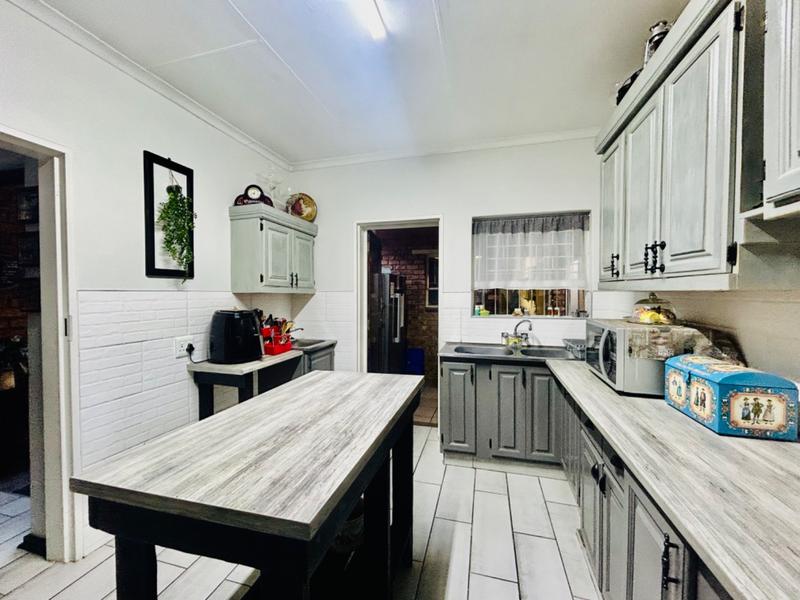 2 Bedroom Property for Sale in Vanderbijlpark CE 1 Gauteng