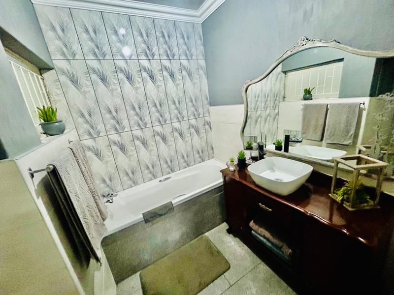 2 Bedroom Property for Sale in Vanderbijlpark CE 1 Gauteng