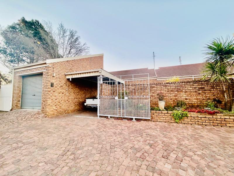 2 Bedroom Property for Sale in Vanderbijlpark CE 1 Gauteng