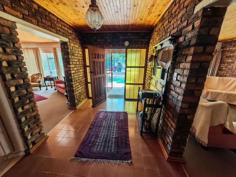 4 Bedroom Property for Sale in Vanderbijlpark Sw 2 Gauteng