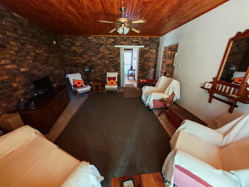 4 Bedroom Property for Sale in Vanderbijlpark Sw 2 Gauteng