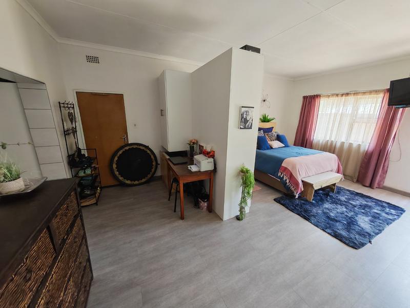 4 Bedroom Property for Sale in Vanderbijlpark Sw 2 Gauteng