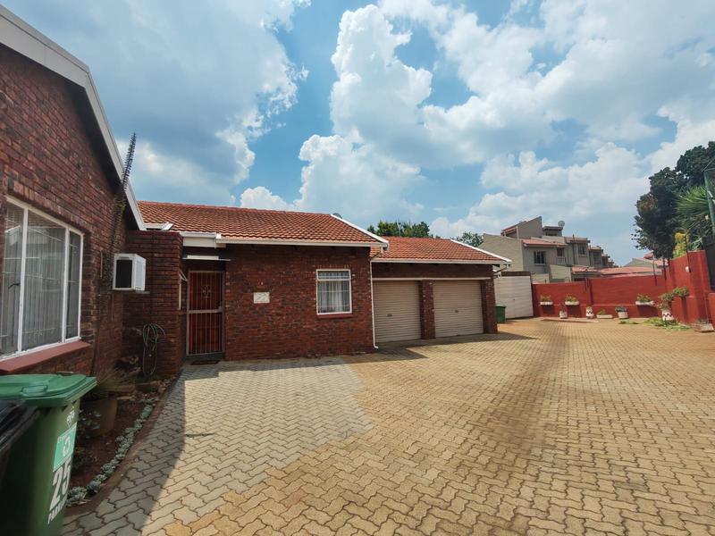 3 Bedroom Property for Sale in Hennopspark Gauteng