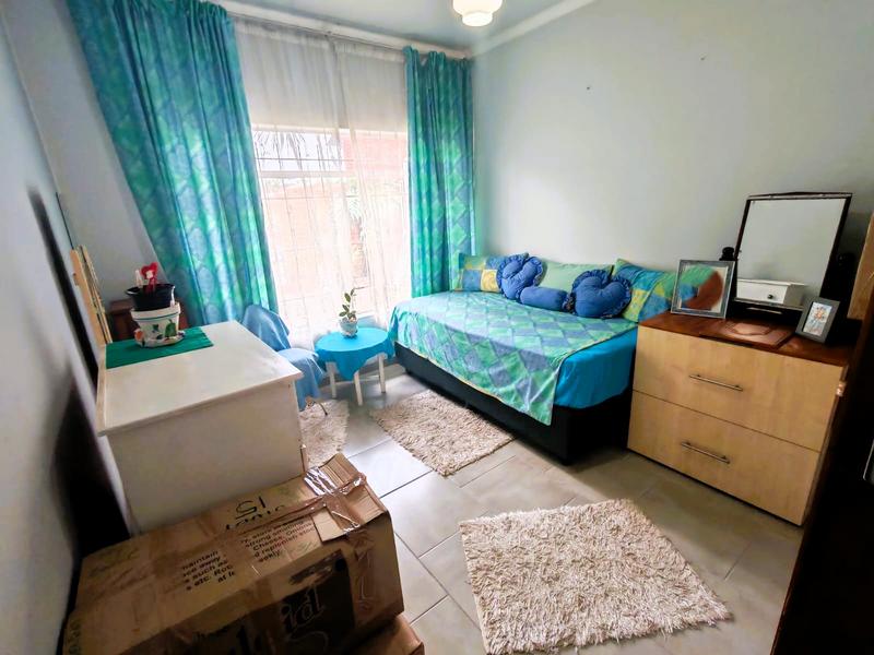 3 Bedroom Property for Sale in Hennopspark Gauteng
