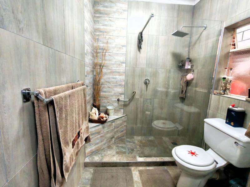 3 Bedroom Property for Sale in Hennopspark Gauteng