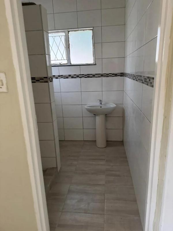 1 Bedroom Property for Sale in Lyndhurst Gauteng
