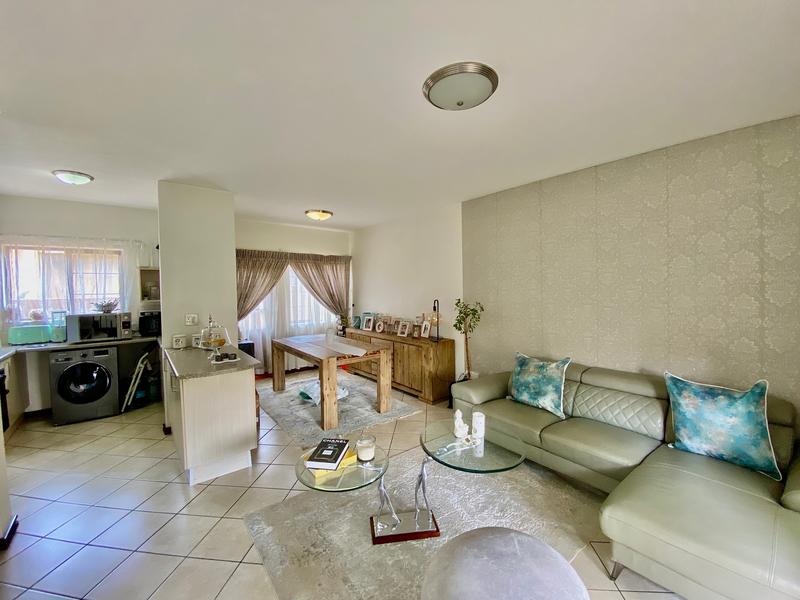 To Let 2 Bedroom Property for Rent in Noordwyk Gauteng