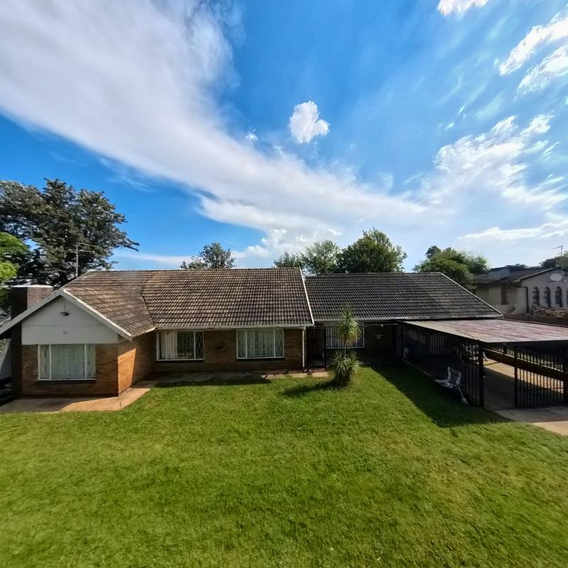 3 Bedroom Property for Sale in Birchleigh Gauteng