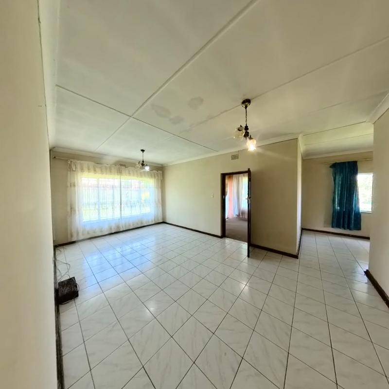 3 Bedroom Property for Sale in Birchleigh Gauteng
