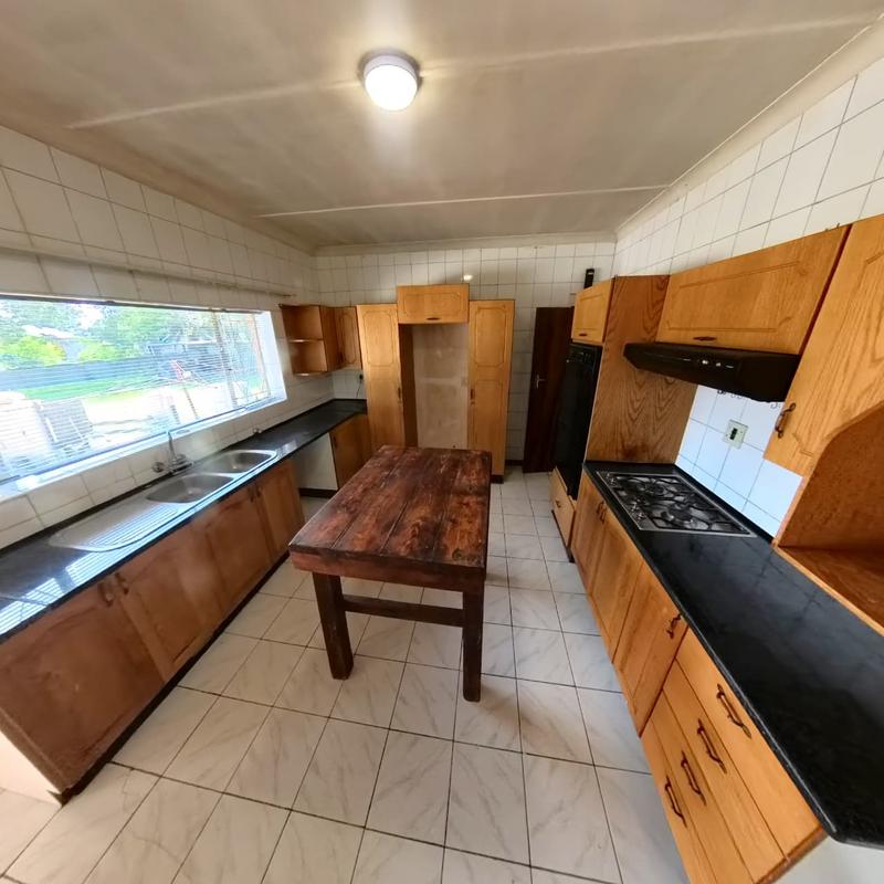 3 Bedroom Property for Sale in Birchleigh Gauteng