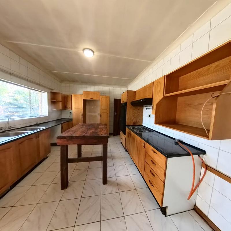 3 Bedroom Property for Sale in Birchleigh Gauteng