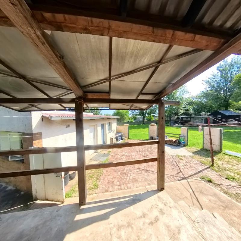 3 Bedroom Property for Sale in Birchleigh Gauteng