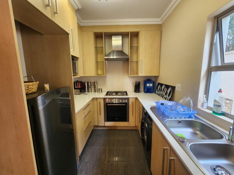 To Let 2 Bedroom Property for Rent in Buccleuch Gauteng