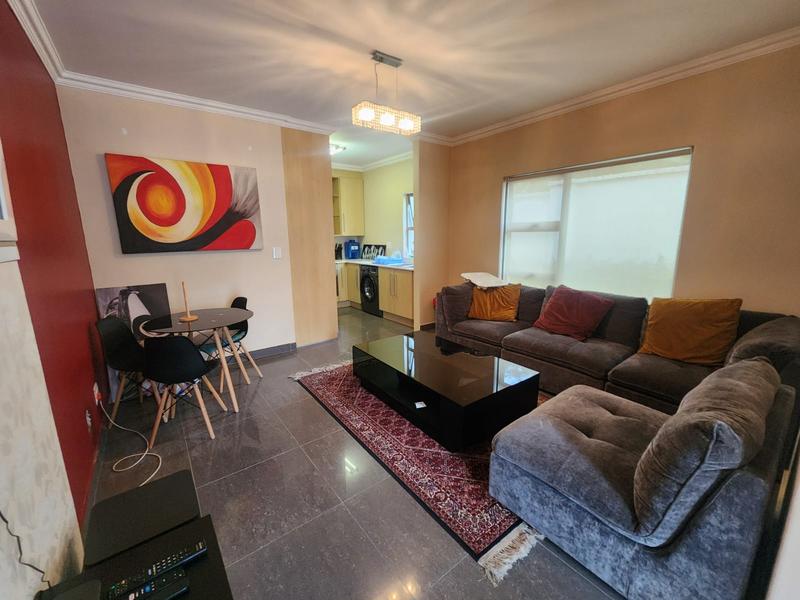 To Let 2 Bedroom Property for Rent in Buccleuch Gauteng