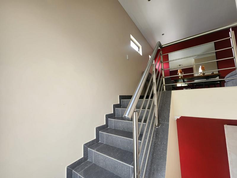 To Let 2 Bedroom Property for Rent in Buccleuch Gauteng