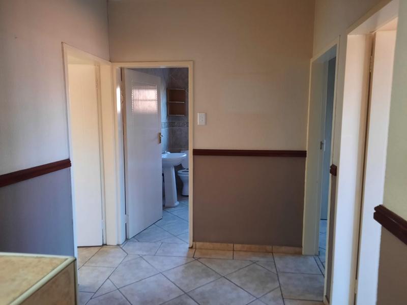 To Let 4 Bedroom Property for Rent in Vanderbijlpark SE Gauteng