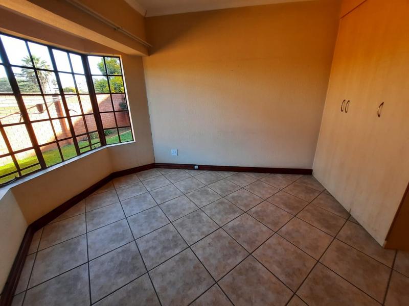 To Let 4 Bedroom Property for Rent in Vanderbijlpark SE Gauteng