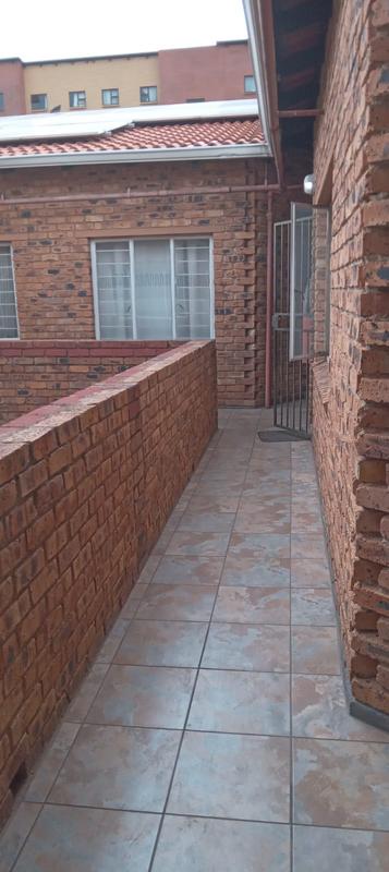 2 Bedroom Property for Sale in Kempton Park Central Gauteng