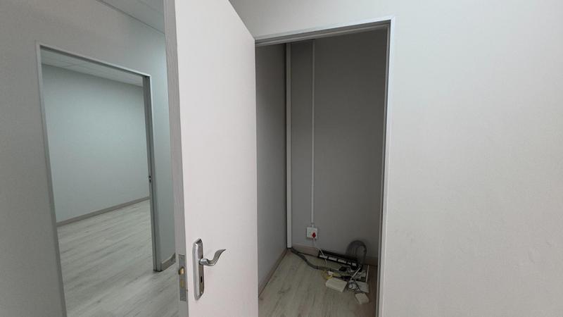 To Let commercial Property for Rent in Faerie Glen Gauteng