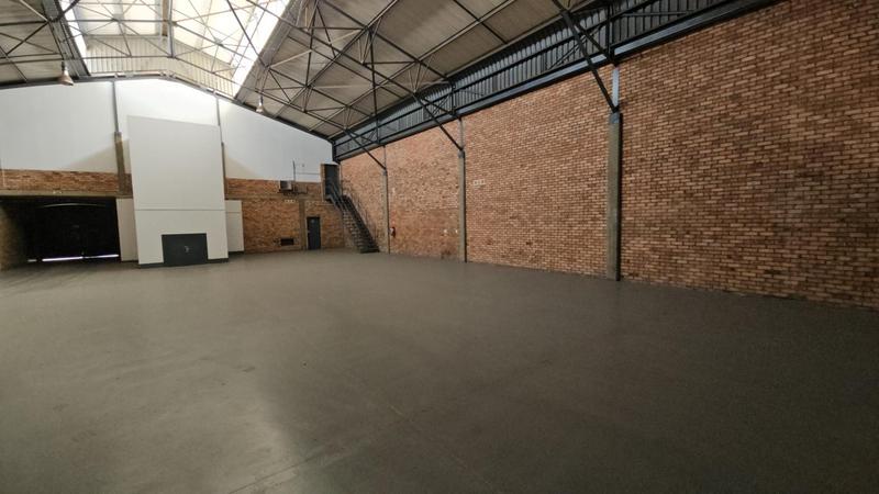To Let commercial Property for Rent in Randjespark Gauteng