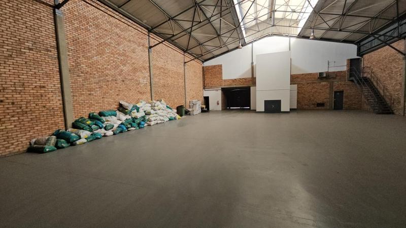 To Let commercial Property for Rent in Randjespark Gauteng