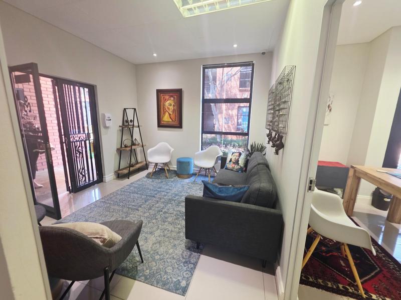 Commercial Property for Sale in Die Hoewes Gauteng