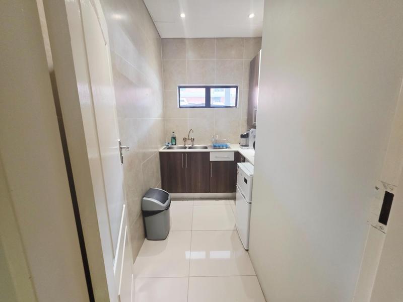 Commercial Property for Sale in Die Hoewes Gauteng