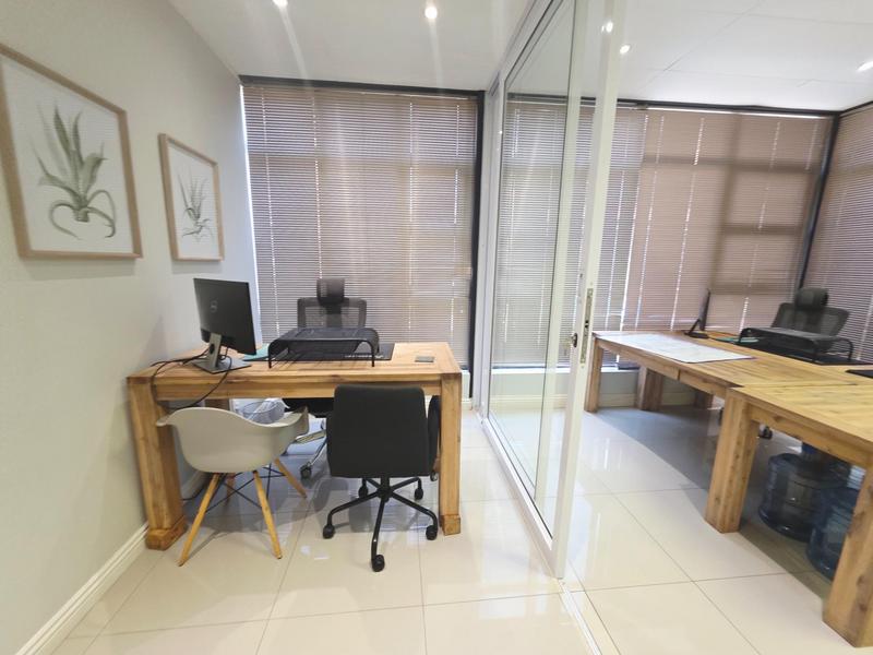 Commercial Property for Sale in Die Hoewes Gauteng