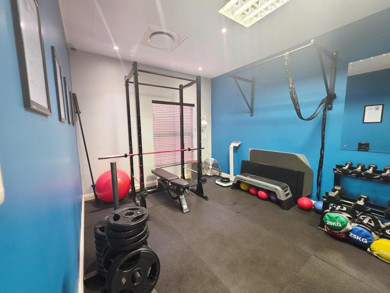 Commercial Property for Sale in Die Hoewes Gauteng