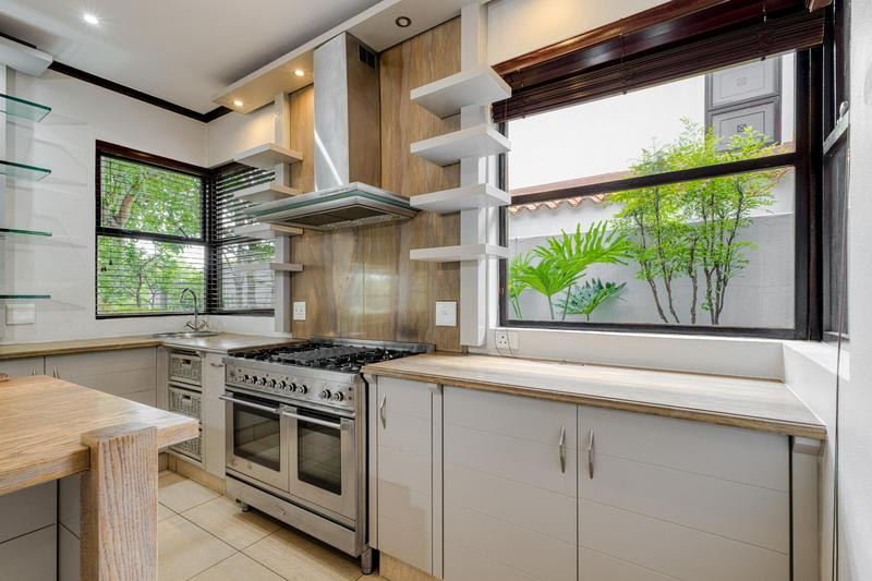 4 Bedroom Property for Sale in Dainfern Golf Estate Gauteng