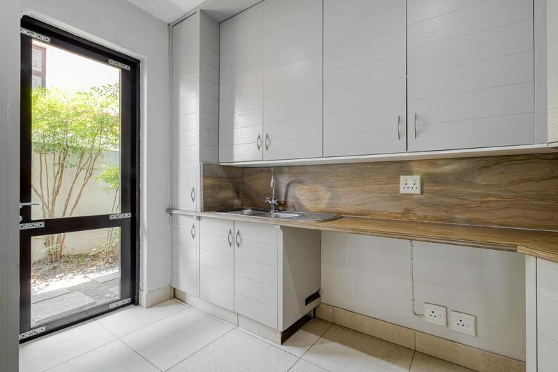 4 Bedroom Property for Sale in Dainfern Golf Estate Gauteng