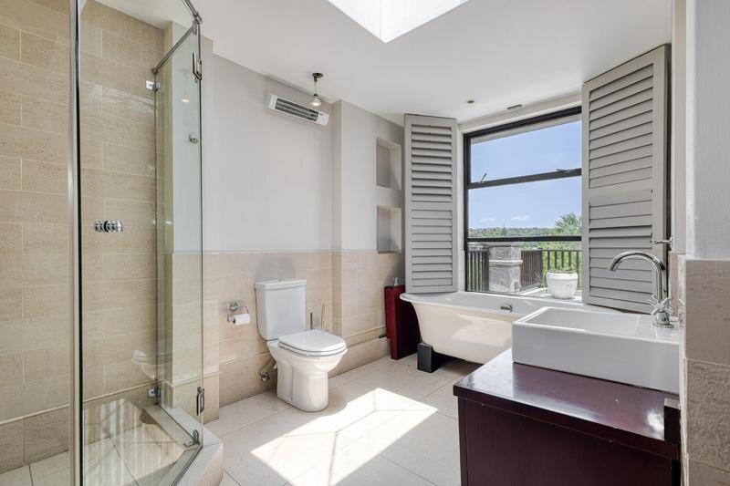 4 Bedroom Property for Sale in Dainfern Golf Estate Gauteng