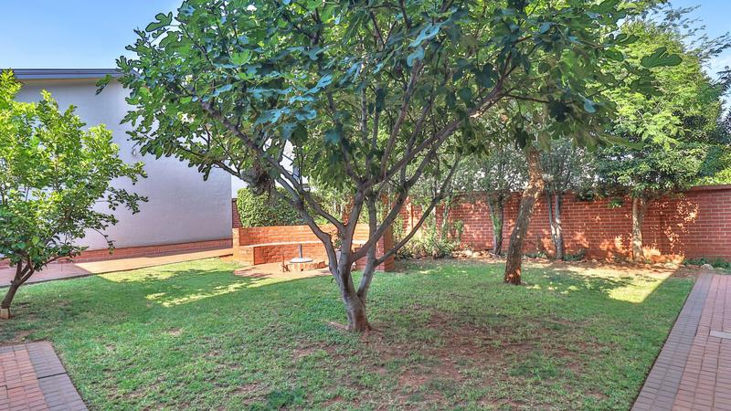 4 Bedroom Property for Sale in Midstream Ridge Gauteng